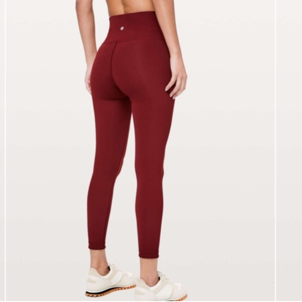 Lululemon Take A Hint 7/8 Tight *25"
Deep Rouge - Picture 2 of 3